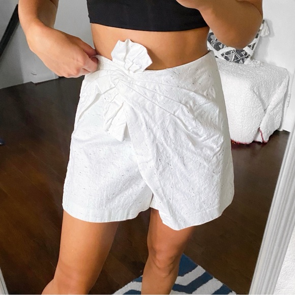🐚 REBECCA TAYLOR WHITE BLACK TIE DETAIL HIGH WAIST SKORT! - Picture 1 of 13